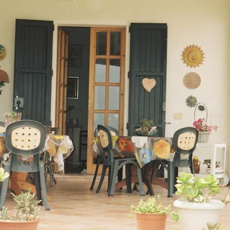 سارّوتش Villa Adelina المظهر الخارجي الصورة