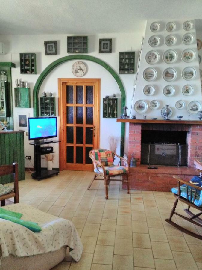 سارّوتش Villa Adelina المظهر الخارجي الصورة