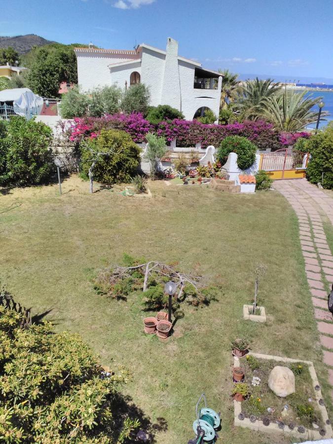 سارّوتش Villa Adelina المظهر الخارجي الصورة