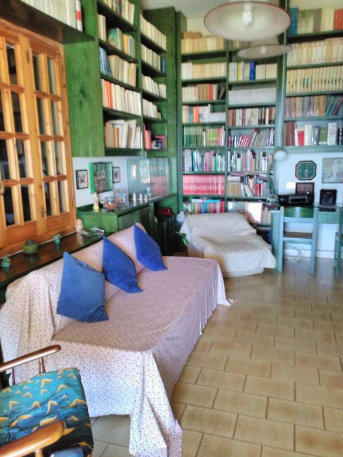 سارّوتش Villa Adelina المظهر الخارجي الصورة
