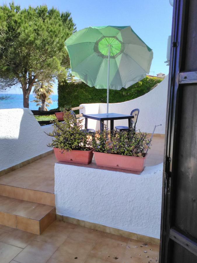 سارّوتش Villa Adelina المظهر الخارجي الصورة
